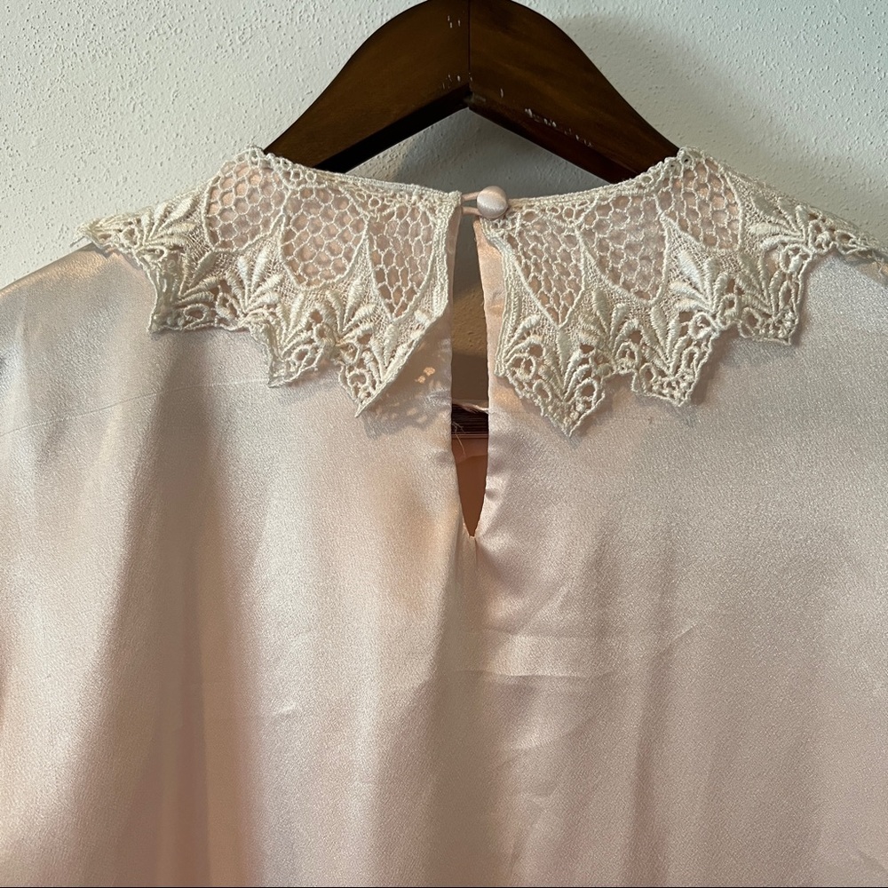 Vintage Blush Pink Lace Collar Keyhole Back Long Sleeve Blouse Coquette Feminine - Picture 5 of 9